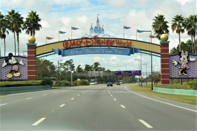 Walt Disney World Orlando (Public Domain / Pixabay)  Public Domain 
License Information available under 'Proof of Image Sources'